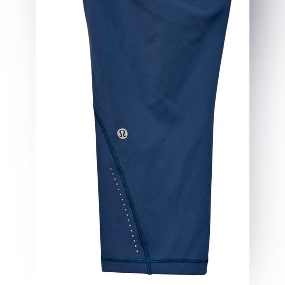 Lululemon Break Free Crop Leggings Size 6 - Picture 9 of 11